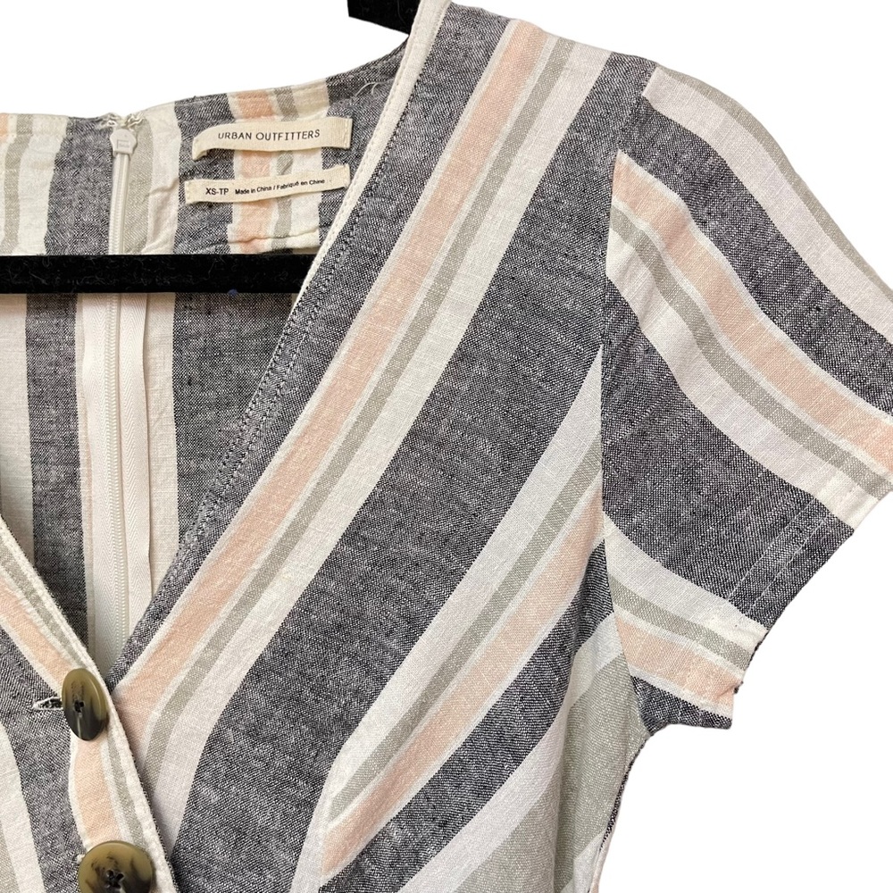 Urban Outfitters Linen striped surplice button Jumpsuit womens size XS - Picture 6 of 16